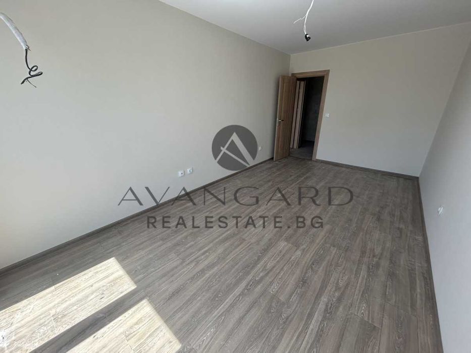 Продава се Двустаен апартамент в Пловдив, Кършияка - 74 кв.м за 1414 €/кв.м - Снимка #4