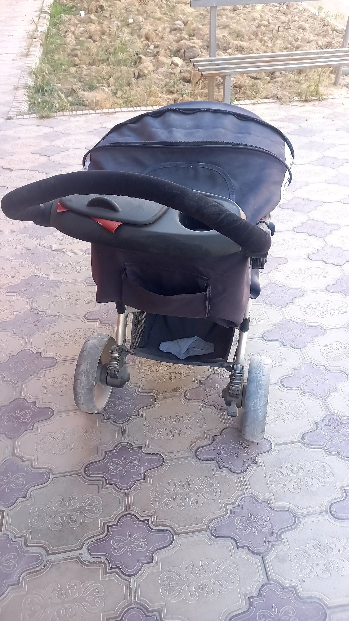 Коляска слтилади