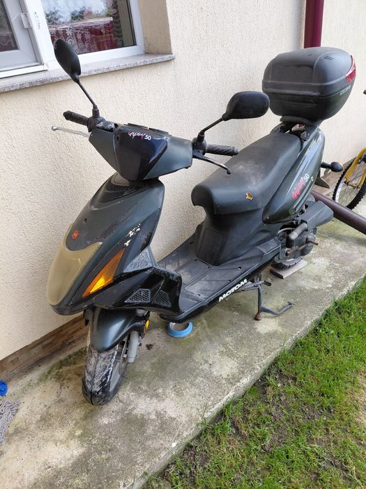 Vând motor în 2 timpi,unic proprietar