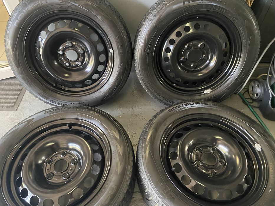 Jante noi roti iarna 16 Skoda Superb Audi Q2  Passat 205/60R16 Nokian