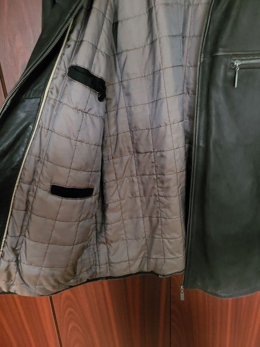 Haina de piele naturala