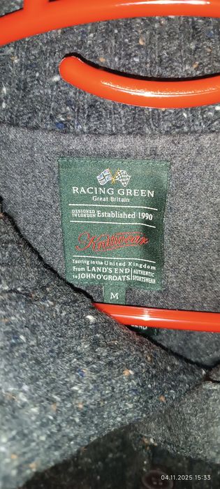 Много запазени няма скъсано изцапано!!!