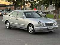 Mercedes Benz E200