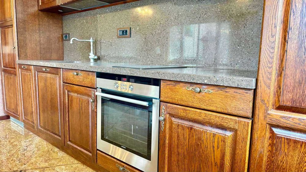 Продава се Тристаен апартамент в София, Витоша - 142 кв.м за 3200 €/кв.м - Снимка #3