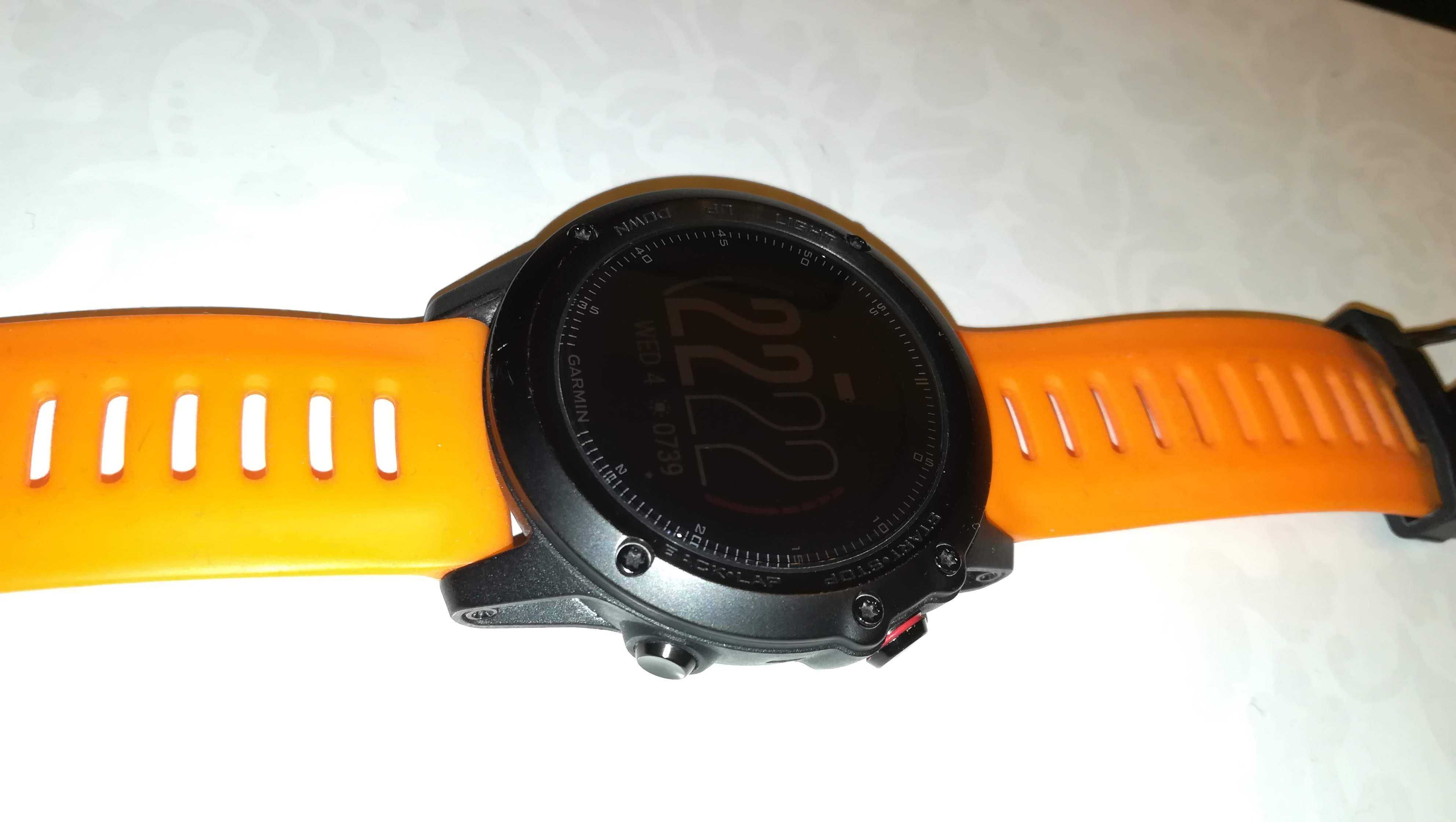 Часовник Garmin Fenix 3HR Sapphire