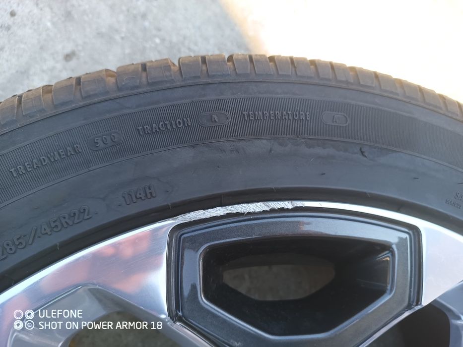 Dodge RAM 285/45/22 цола