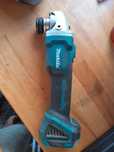 Flex Makita cu defect