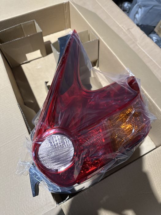 Stop dreapta Nissan Juke F15 2010-2014