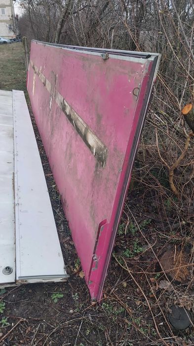 Panou Pvc si lemn laminat 2 bucati. L 7.50m