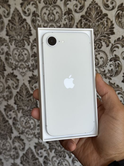  iPhone 16e 5G 128gb HN/A white на офиц.гарантии, без ремонта!