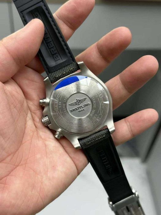 Breitling Avenger Bandit Chrono