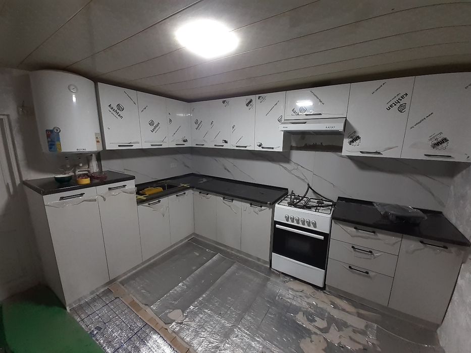 Ошхона мебели ва хар хил турдаги мебеллар заказ асосинда