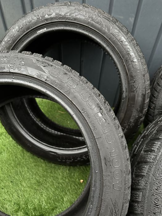 Anvelope iarna 245/45/r18 Folosite doua sezoane