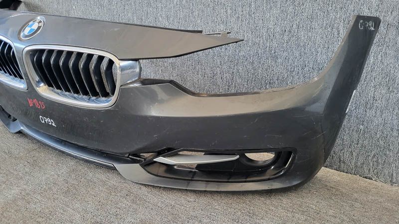 BMW seria 3 2012/2016 F30 F31 SPORT LINE bară grila nări spoiler BF181