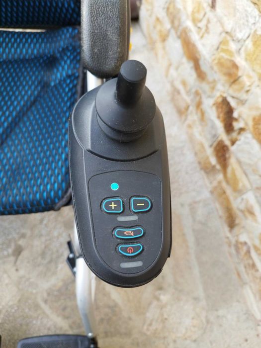 Инвалидна количка електрическа