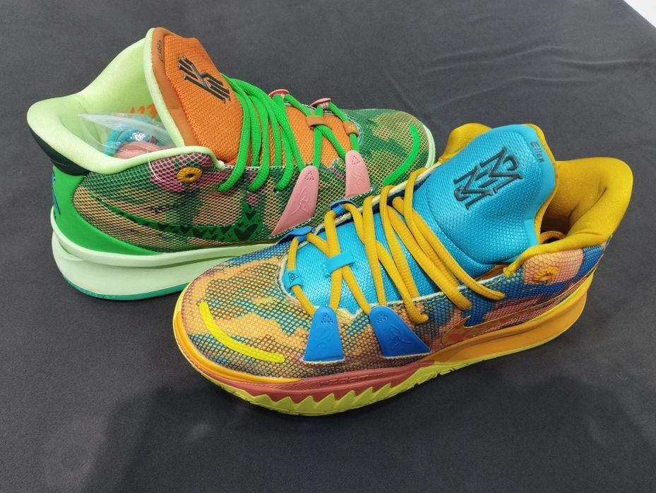 Nike     Kyrie 7