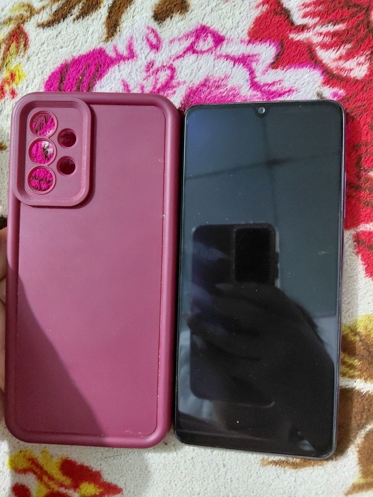 Продается телефон Samsung a32