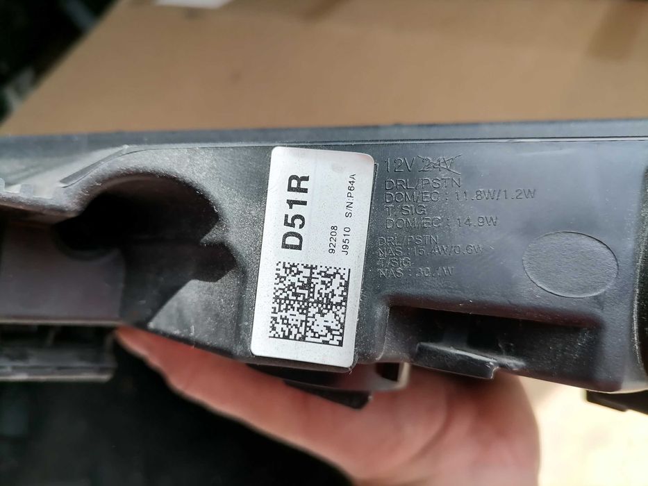 Hyundai kina 2022 USA дневни фарове с оранжав габарит