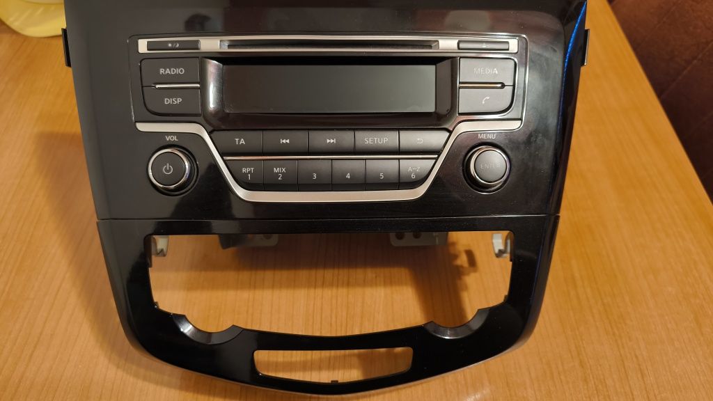 Unitate CD MP3 USB originală VISTEON Nissan Qashqai 2014-2017  nouă.