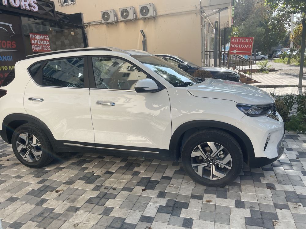Kia Sonet prestige 3 pozitsiya