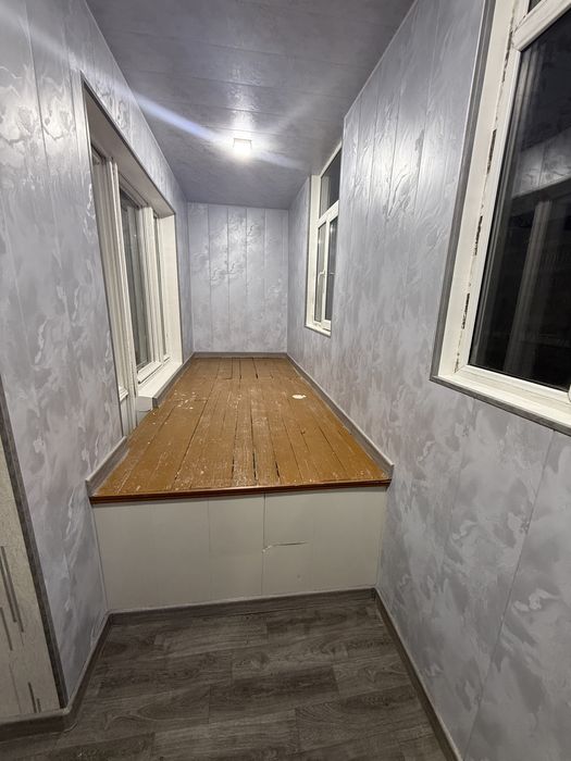 срочна сдаётся.  Срочна ижарага берилади 1 хонали