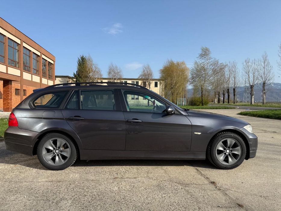 BMW 320d e91 panoramic.