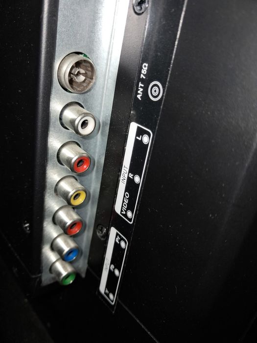 Телевизор Neo LED - 1960, 19 инча, работещ