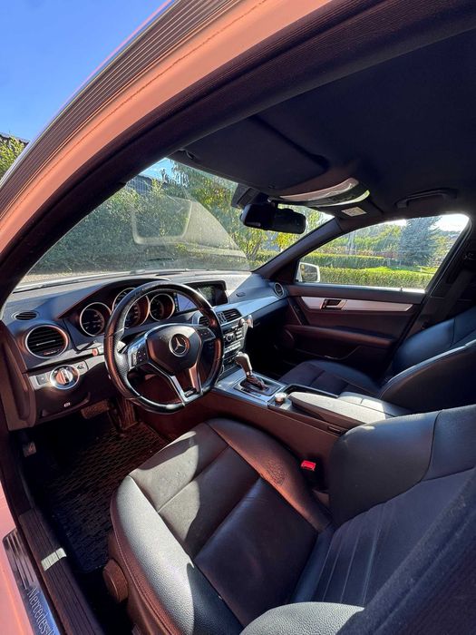 Mercedes-Benz C 200 CDI Final Edition – 2.2 Diesel Automată 7G-Tronic
