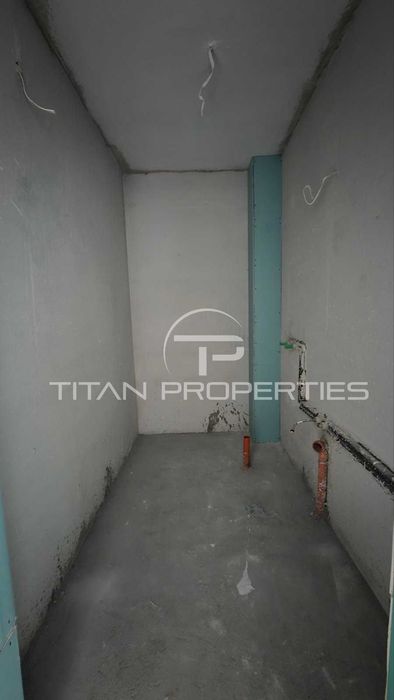 Продава се Тристаен апартамент в Пловдив, Център - 101 кв.м за 2412 €/кв.м - Снимка #7