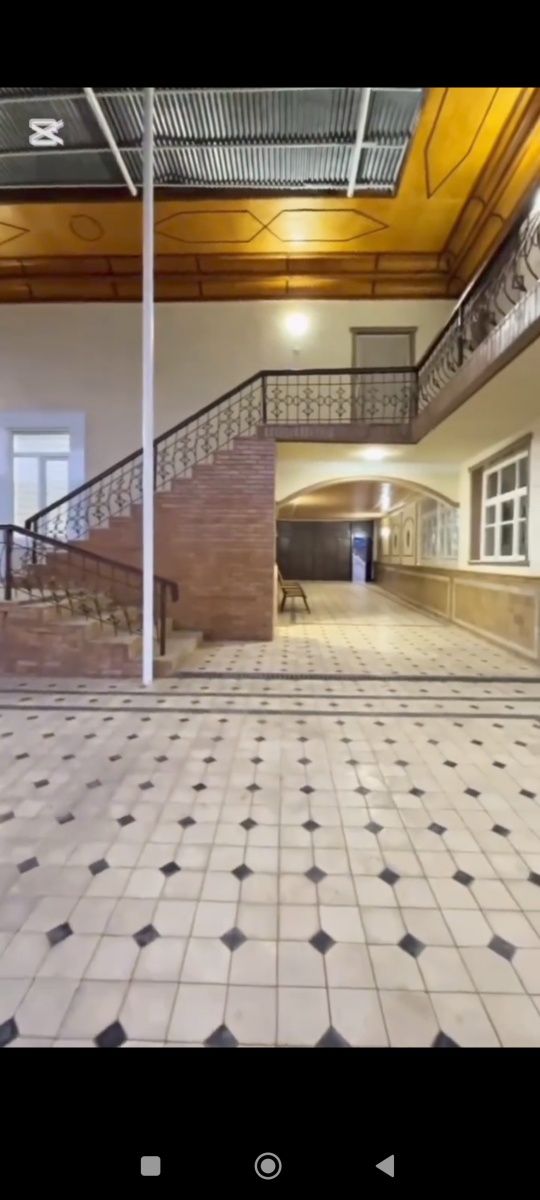 Hovli sotiladi tashmi postidan kirganda