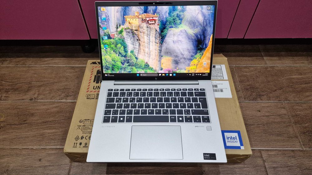 Laptop HP EliteBook 840 G11, 14" WQXGA (120Hz), Ultra 7 155H (22 CPUs)