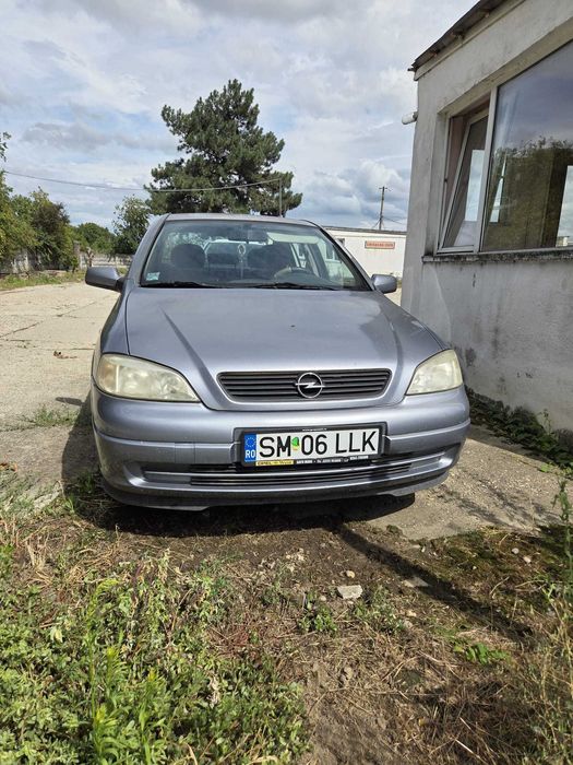 Autoturism Opel Astra