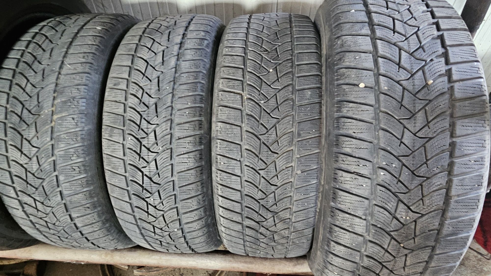 215/55R17 Dunlop 4бр.