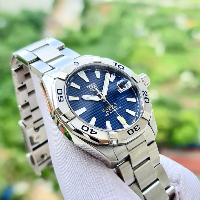 Tag Heuer Aquaracer Calibre 5 - sch Breitling/Tudor