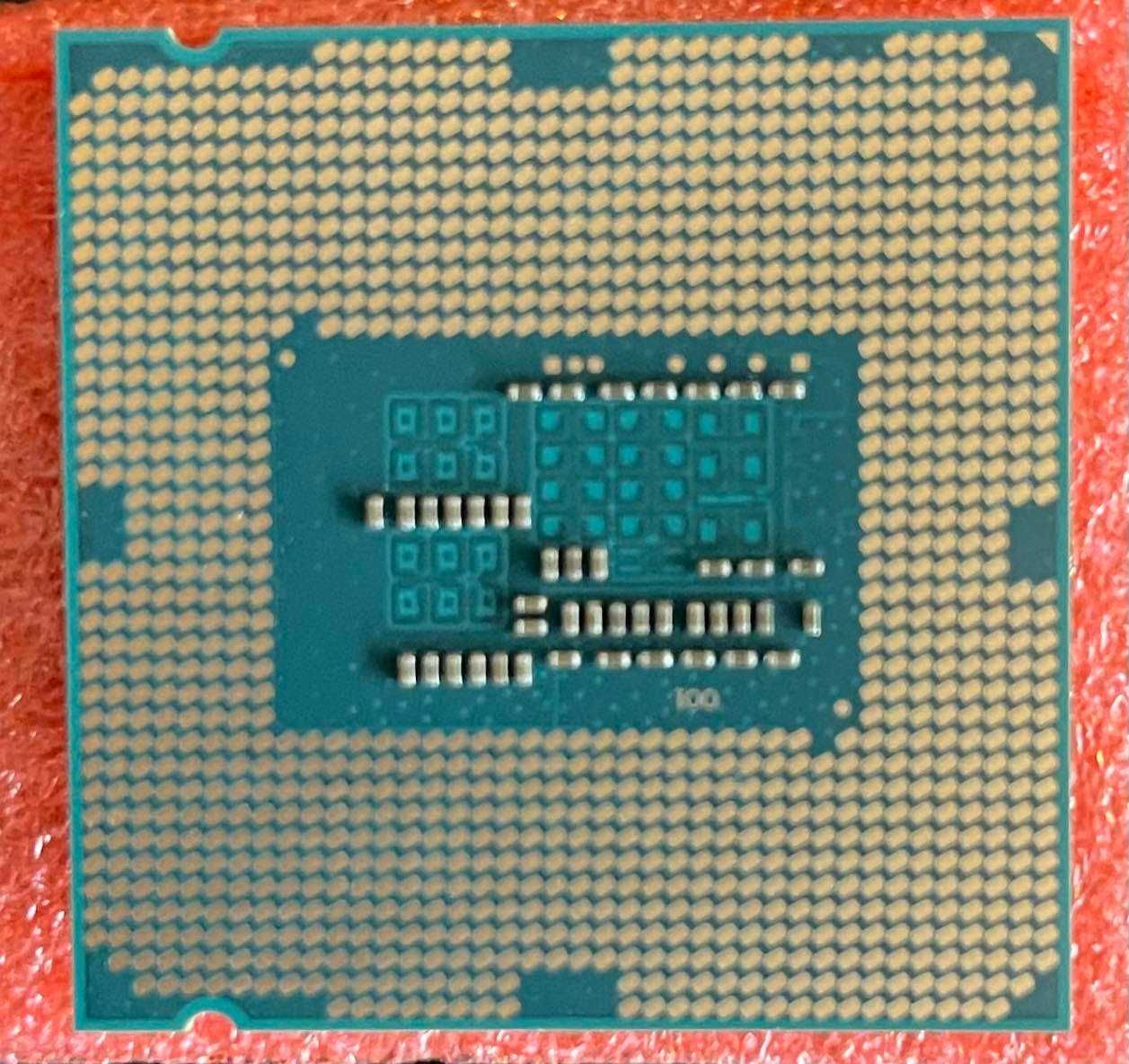 Процесор Intel Core i3-4330 3.5 GHz 1150