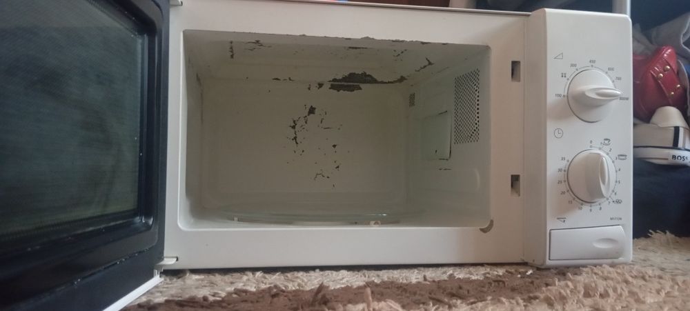 Cuptor cu microunde Samsung M1712