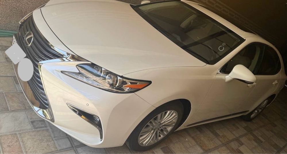 Lexus ES 250 Срочно