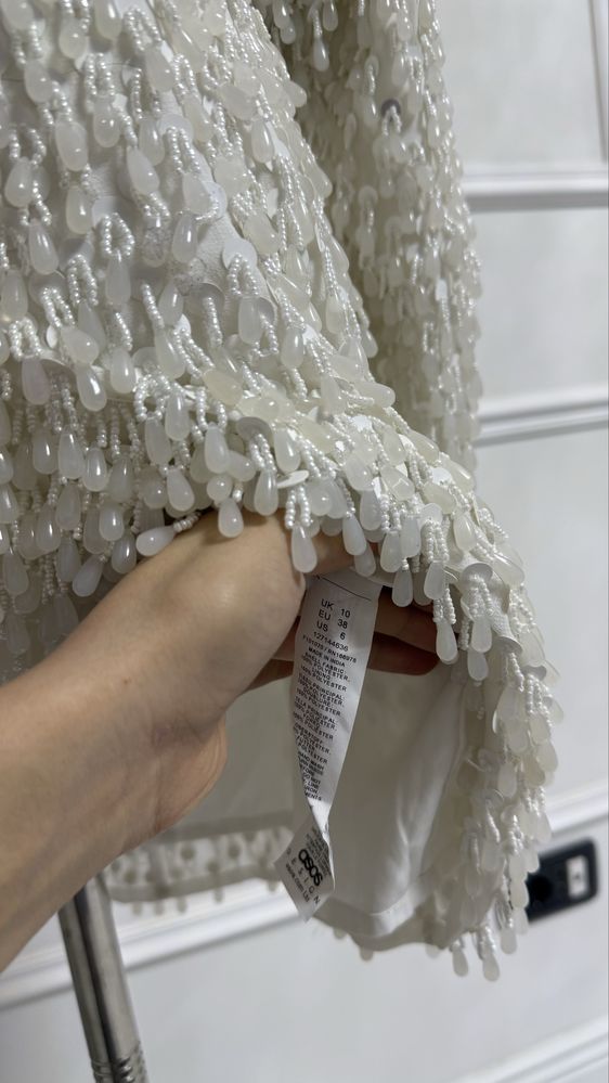 Rochie Asos alba cu perle