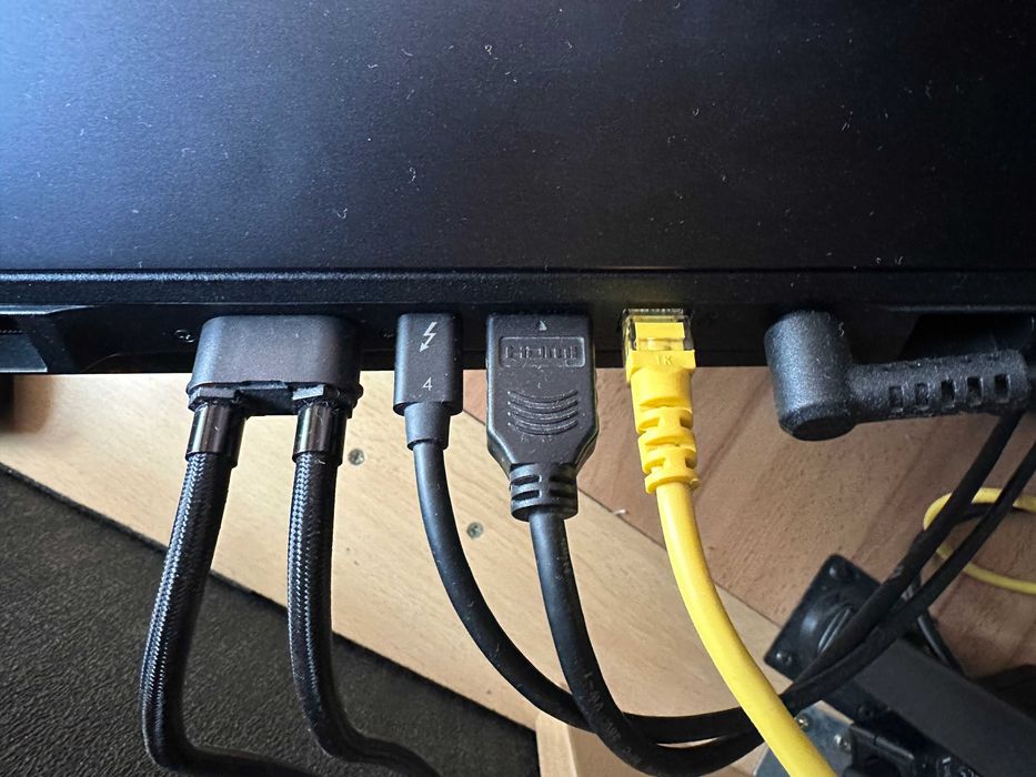 Laptop PC Specialist 16 inch - Работна станция