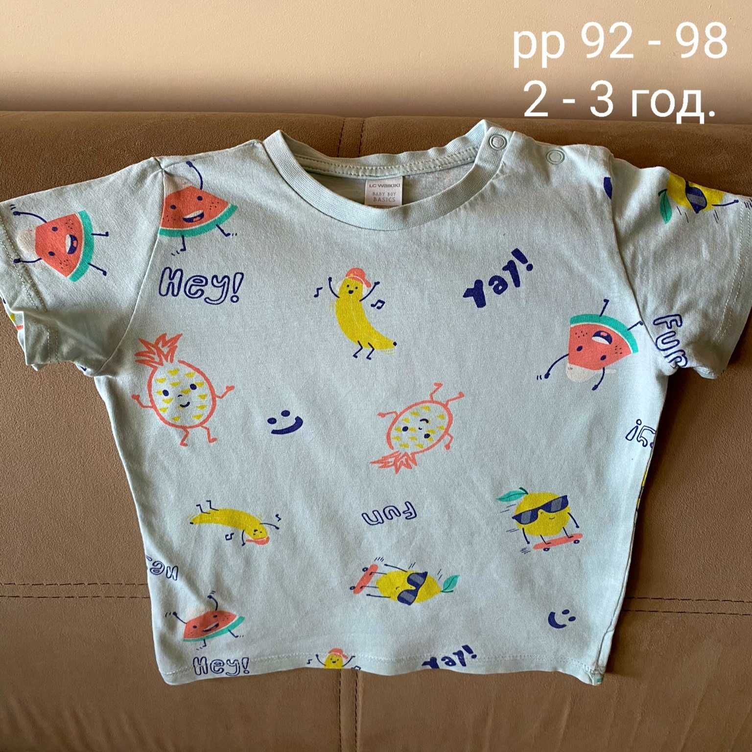 Лот 9 бр. тениски с къс ръкав Lc Waikiki, рр 92-98
