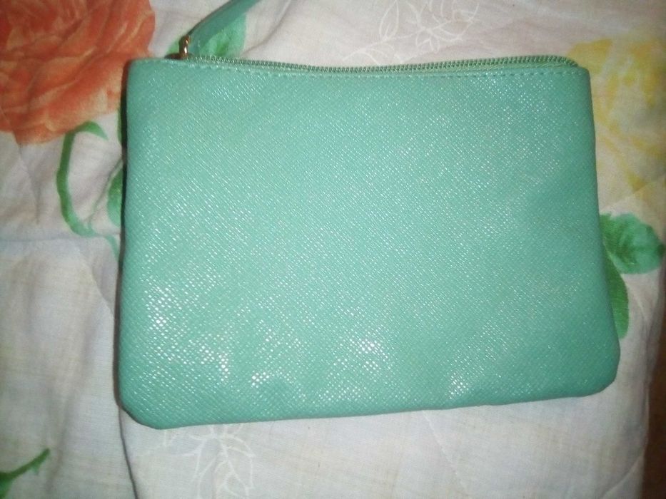 дамско портмоне piquadro