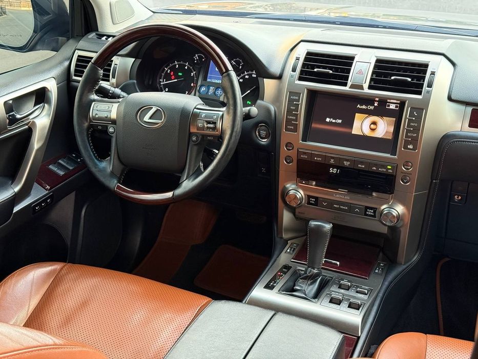 Lexus GX 460 йили 2017