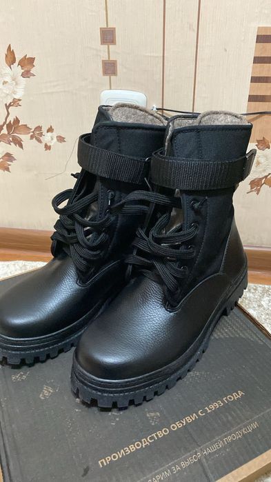 Продам новые берцы