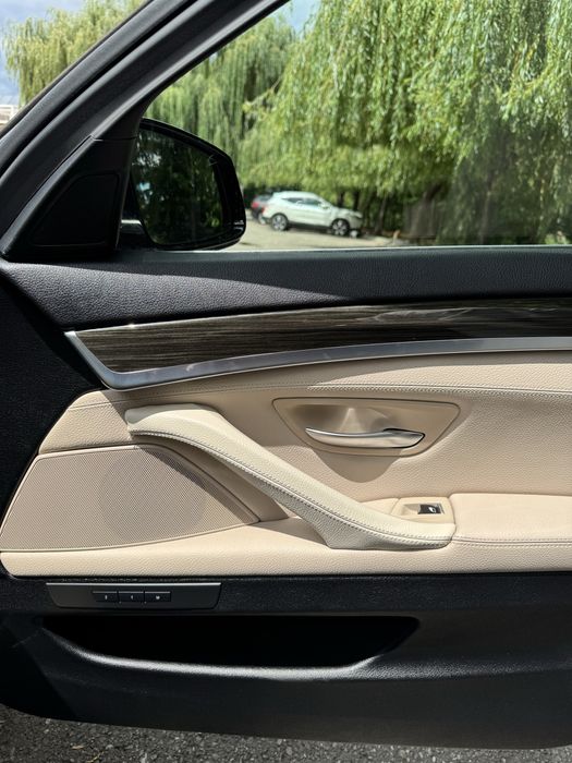 Bmw seria 5 xdrive 525d 218cp