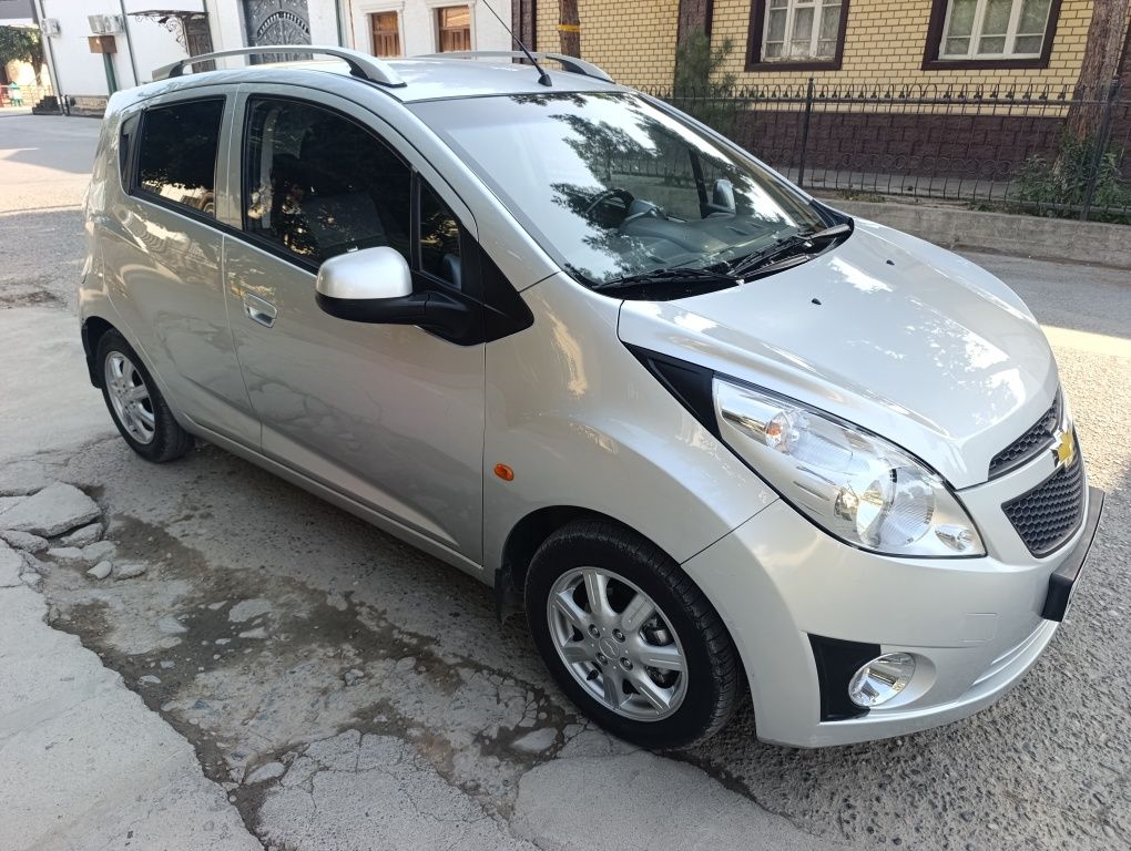 Chevrolet spark 2 poz