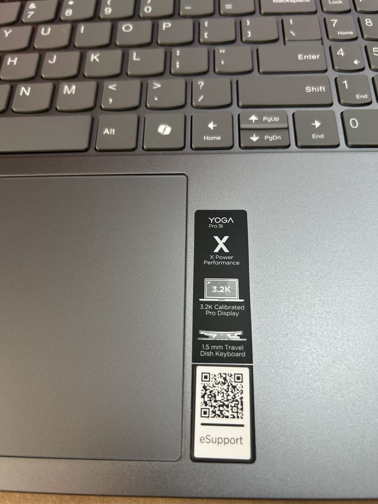 Лаптоп LENOVO Yoga Pro 9