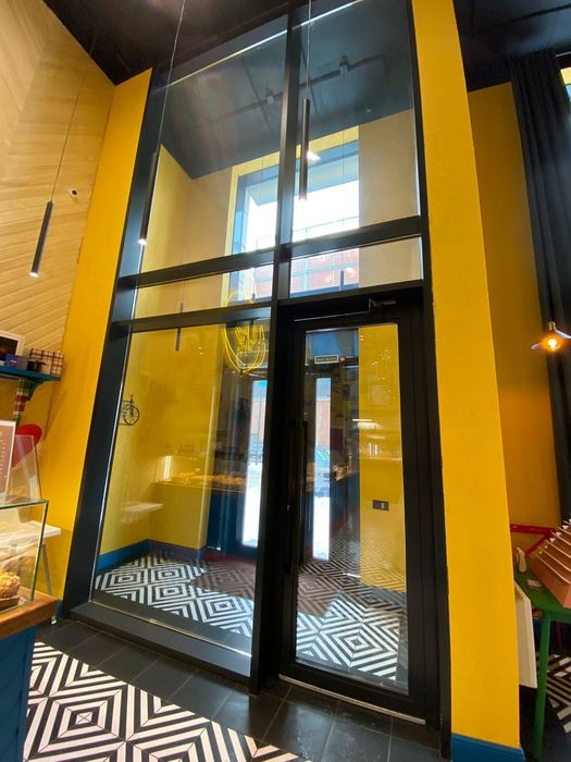 Пластиковые и алюминиевые окна, двери, витражи,  пр-во Германия