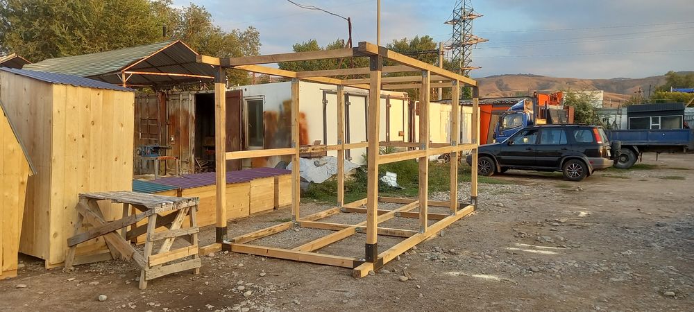 Продам каркас для мобильной бани 5×2,2×2,3 метров 
Пишите на whatshap