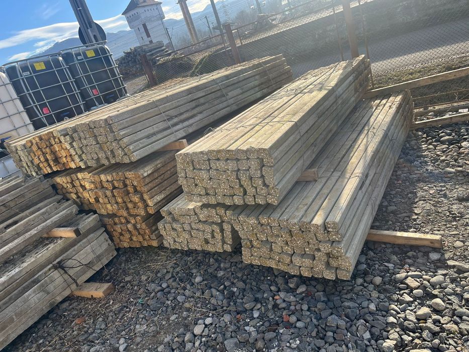 Stalpi  spalieri  pari gard  beton