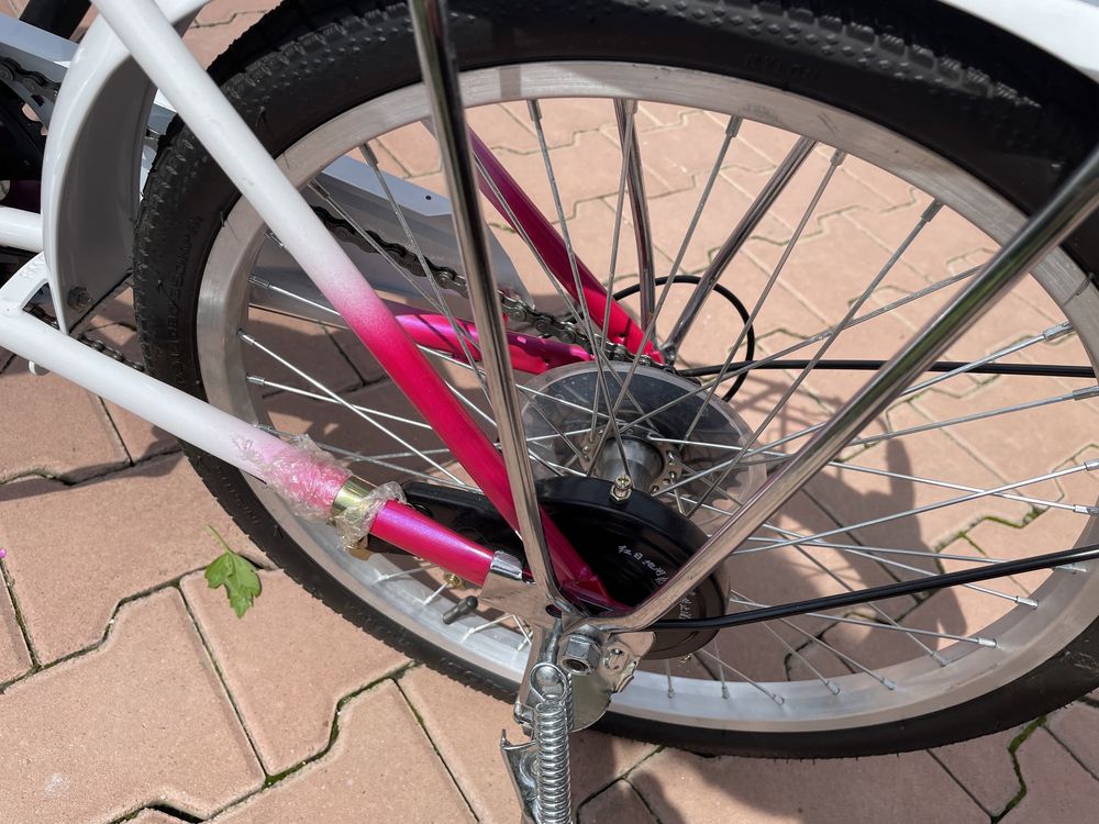 Bicicleta fete roz
